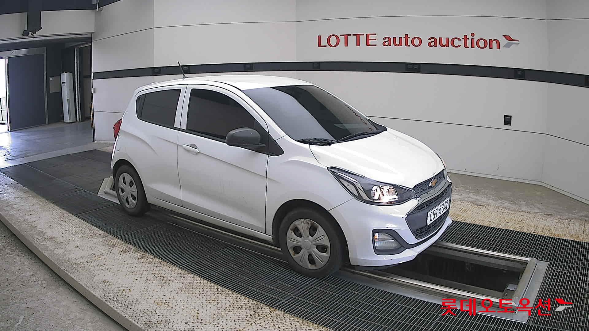 2019 - chevrolet spark