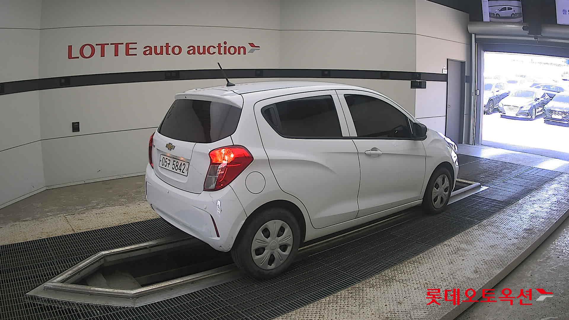 2019 - chevrolet spark