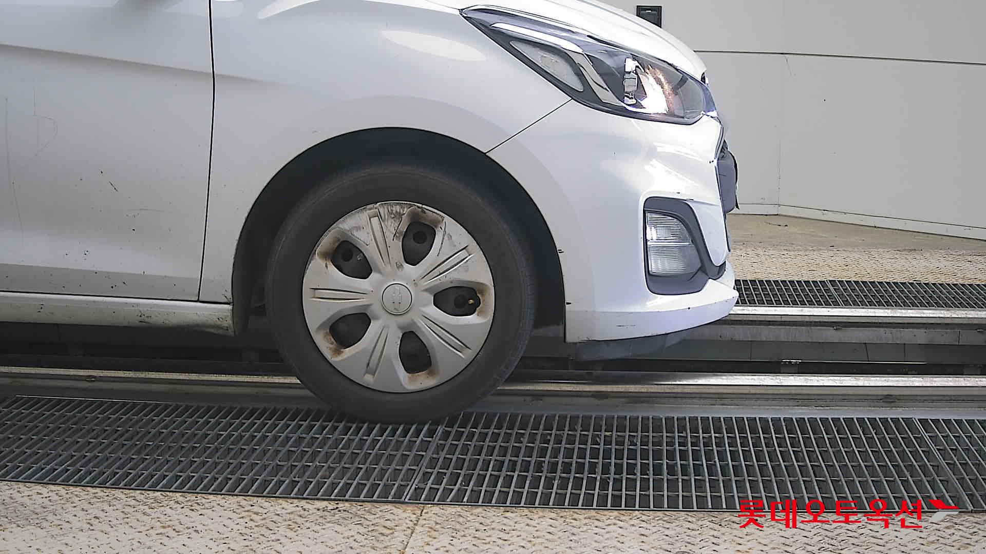 2019 - chevrolet spark