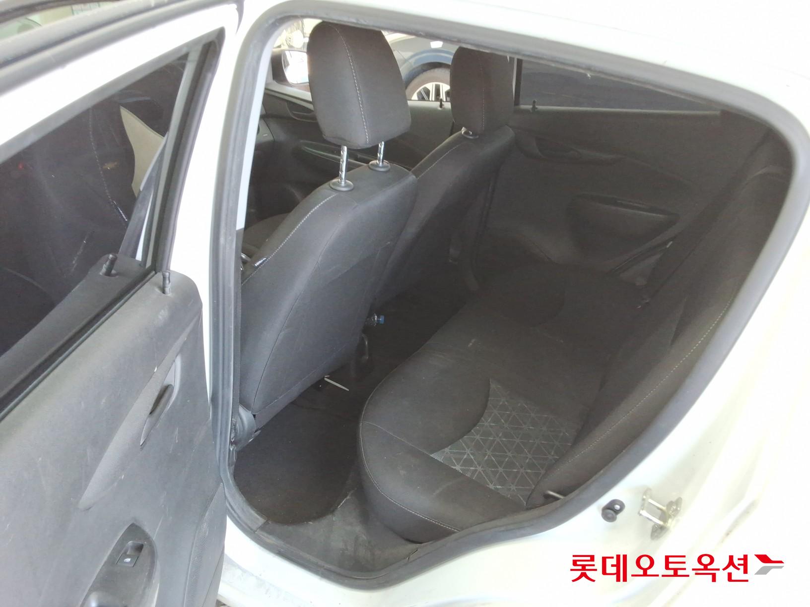 2019 - chevrolet spark