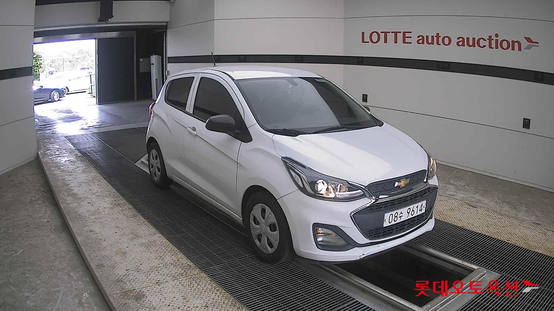 2019 - chevrolet spark
