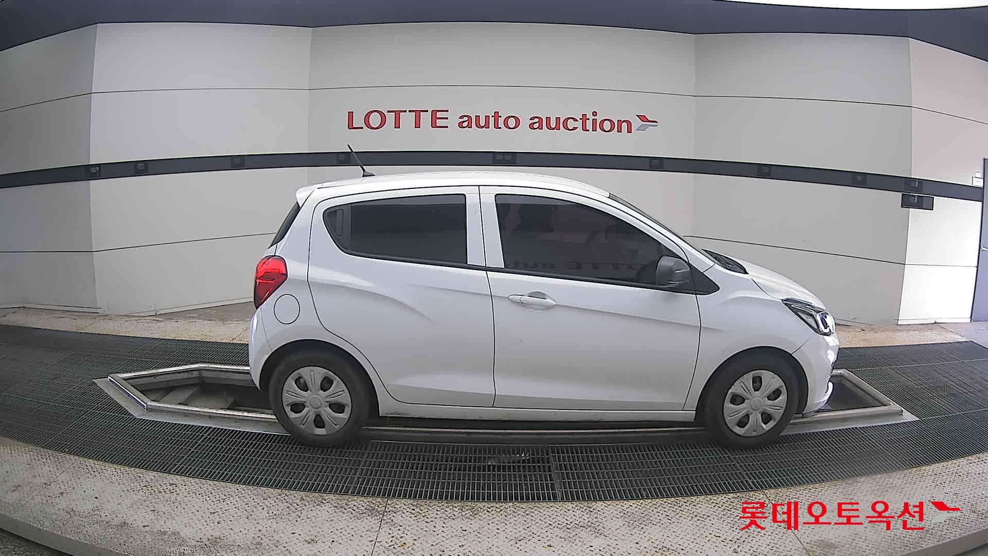 2019 - chevrolet spark