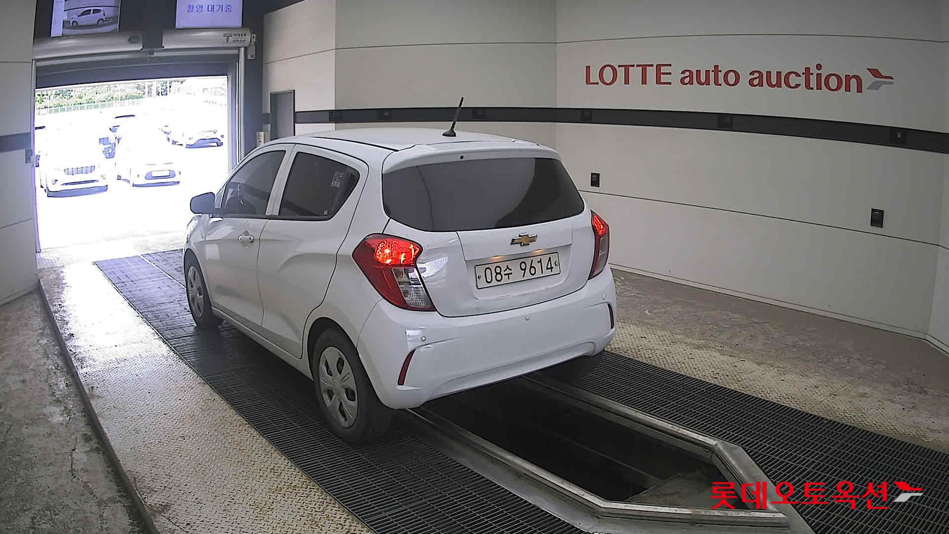 2019 - chevrolet spark