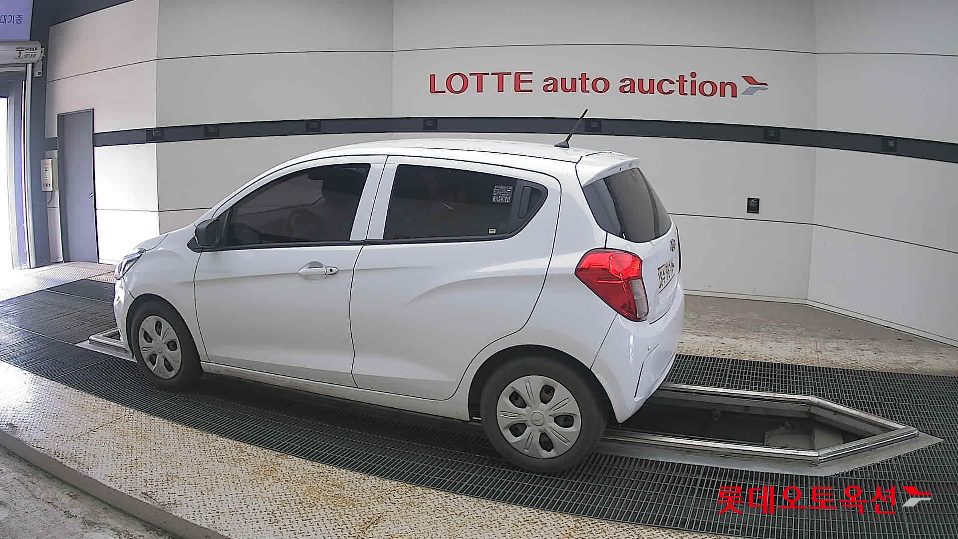 2019 - chevrolet spark