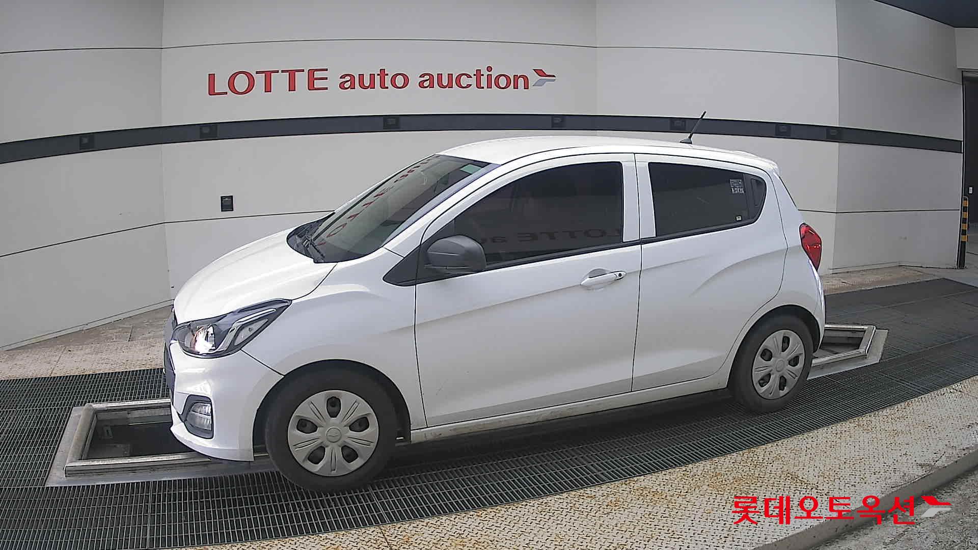2019 - chevrolet spark
