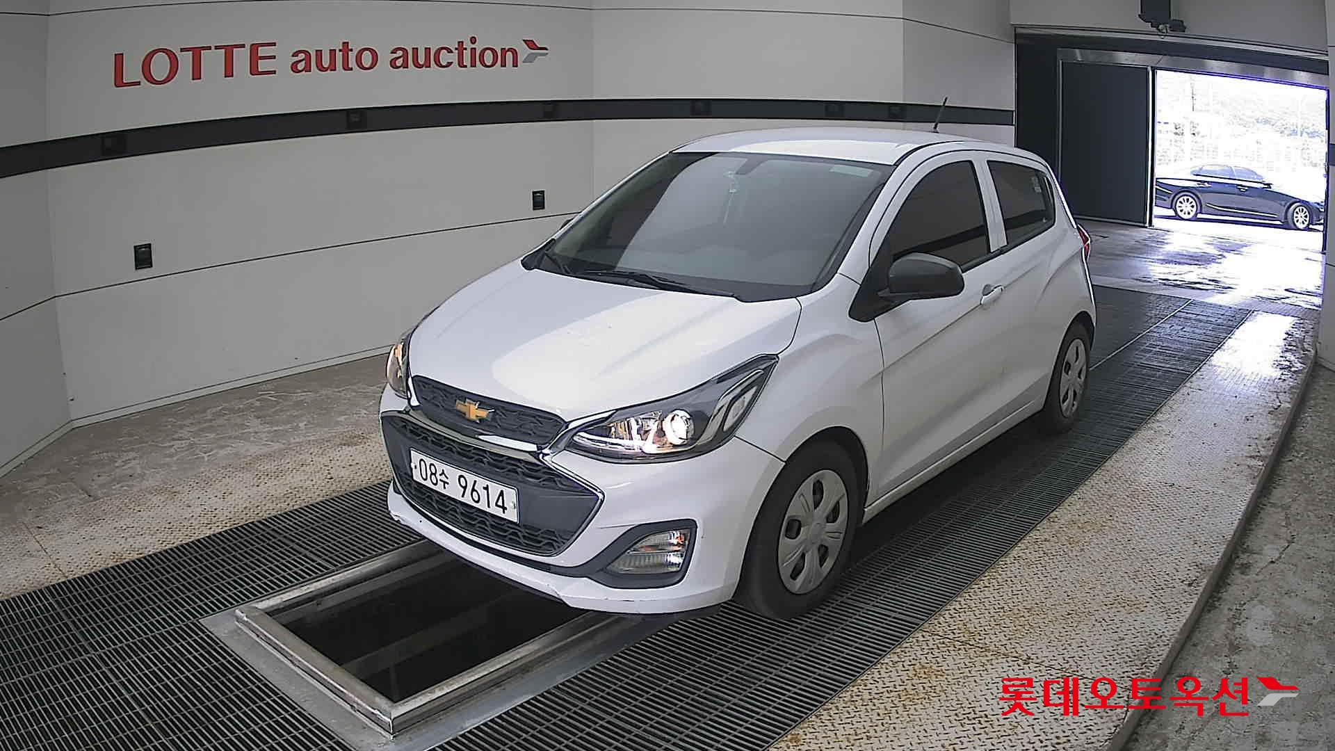 2019 - chevrolet spark