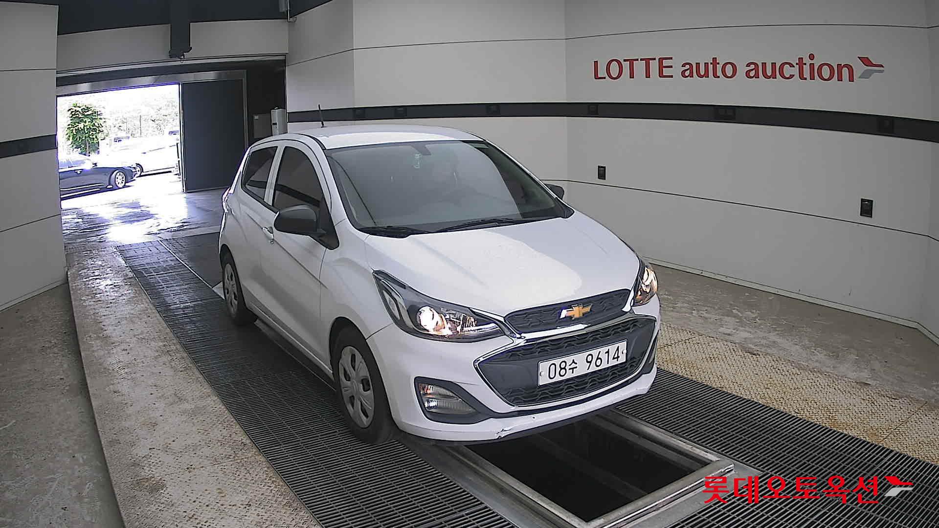 2019 - chevrolet spark