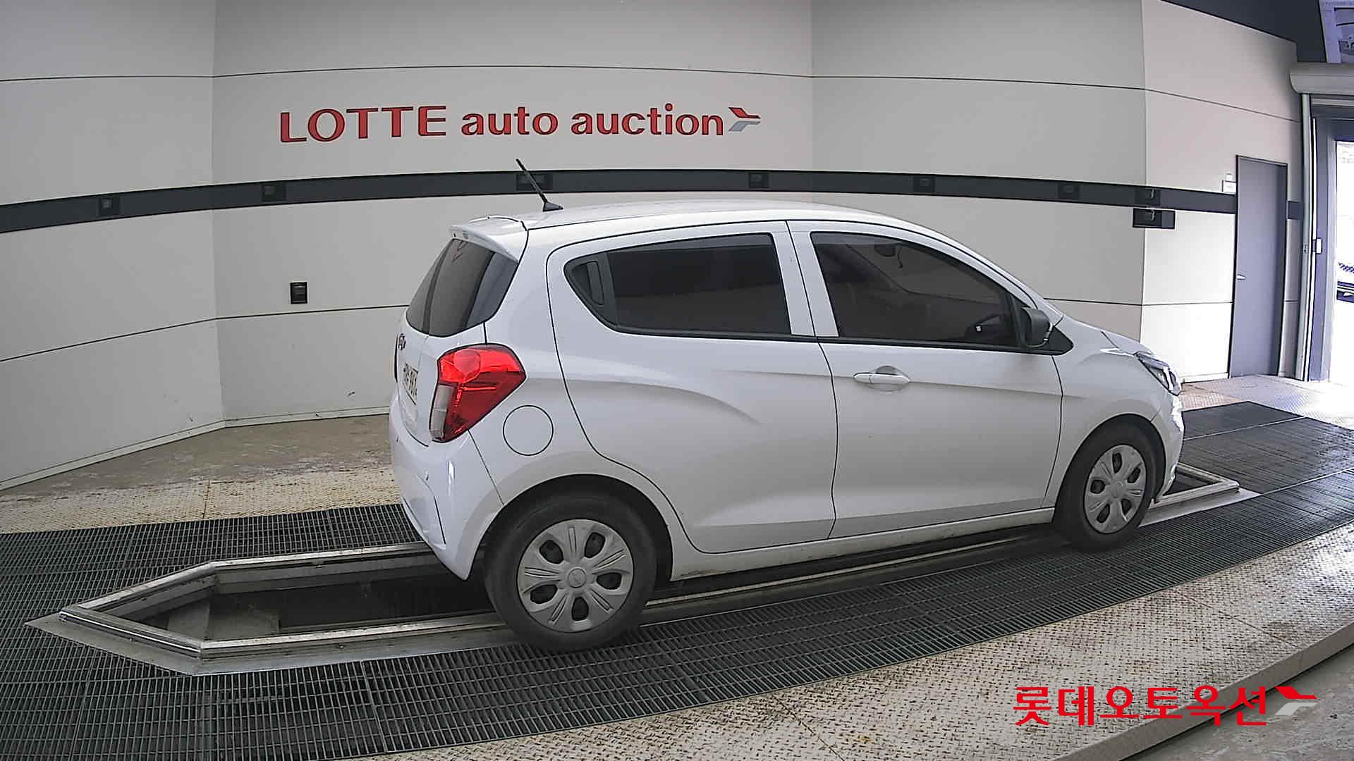 2019 - chevrolet spark