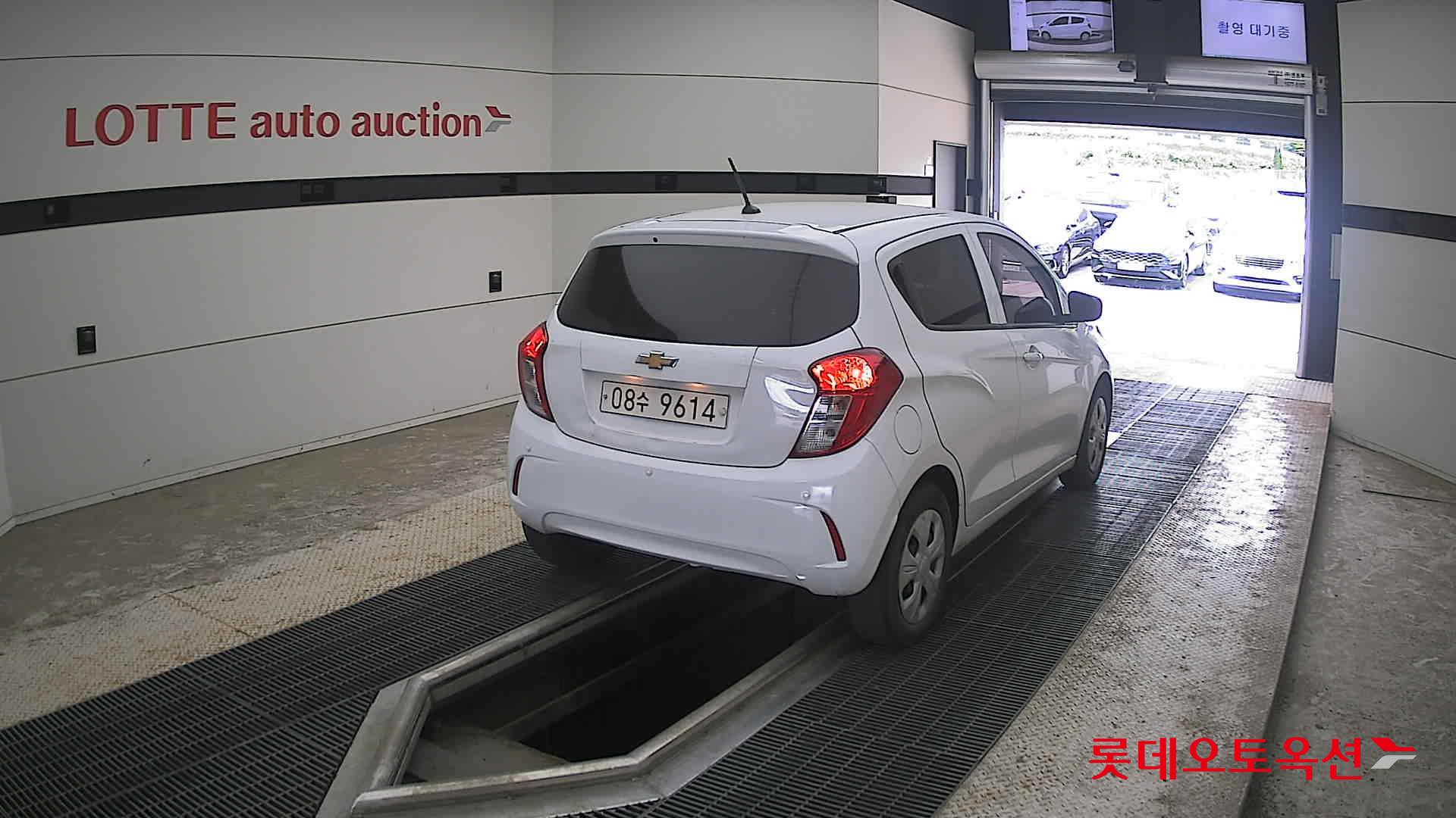 2019 - chevrolet spark