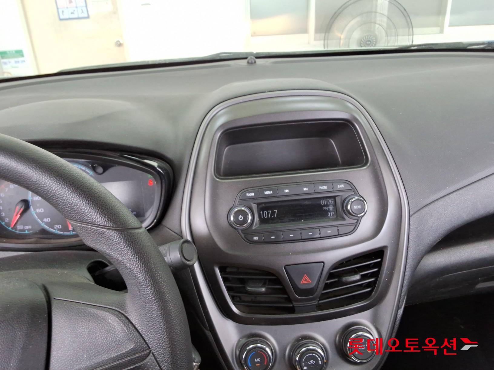 2019 - chevrolet spark