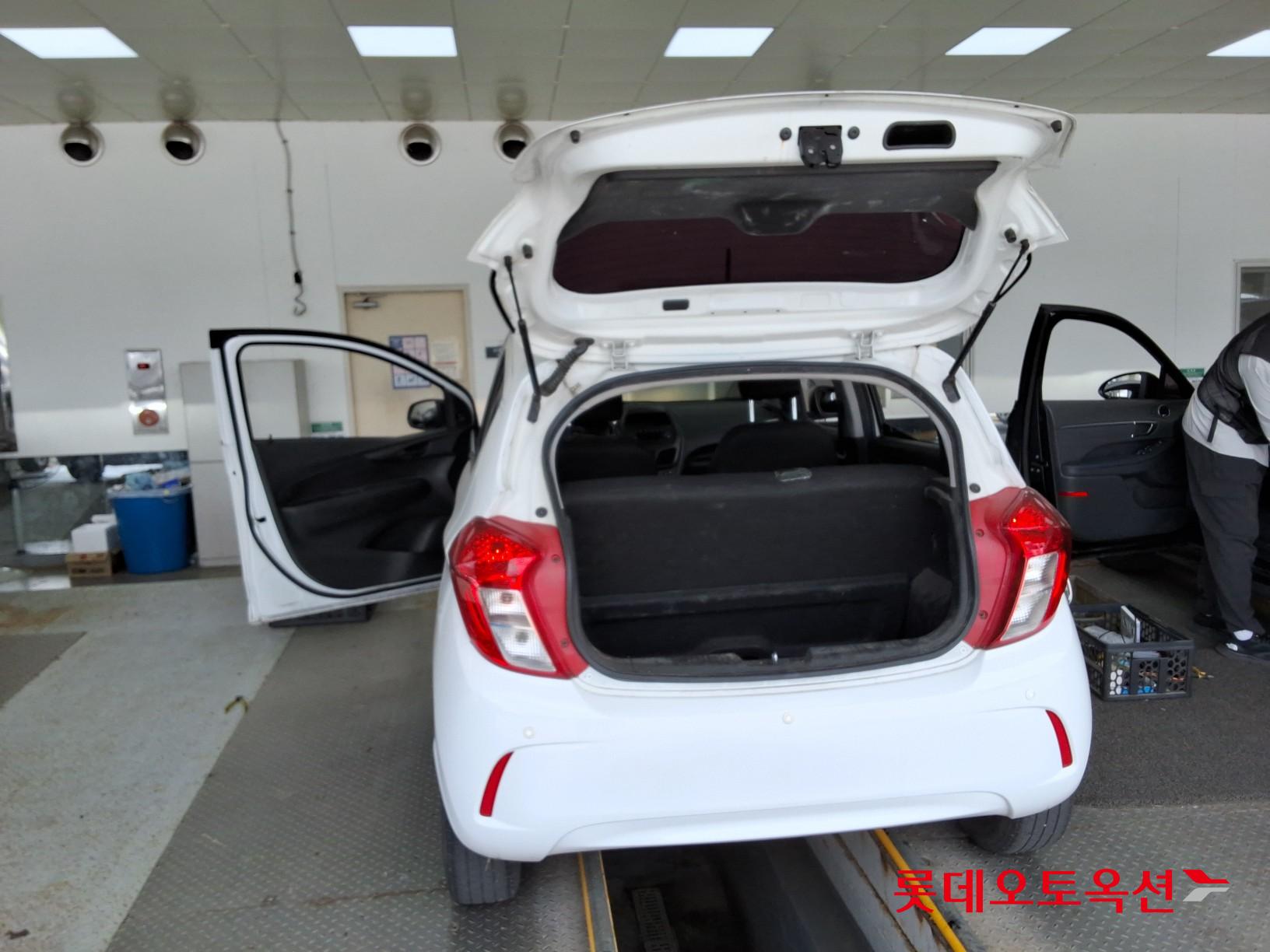 2019 - chevrolet spark