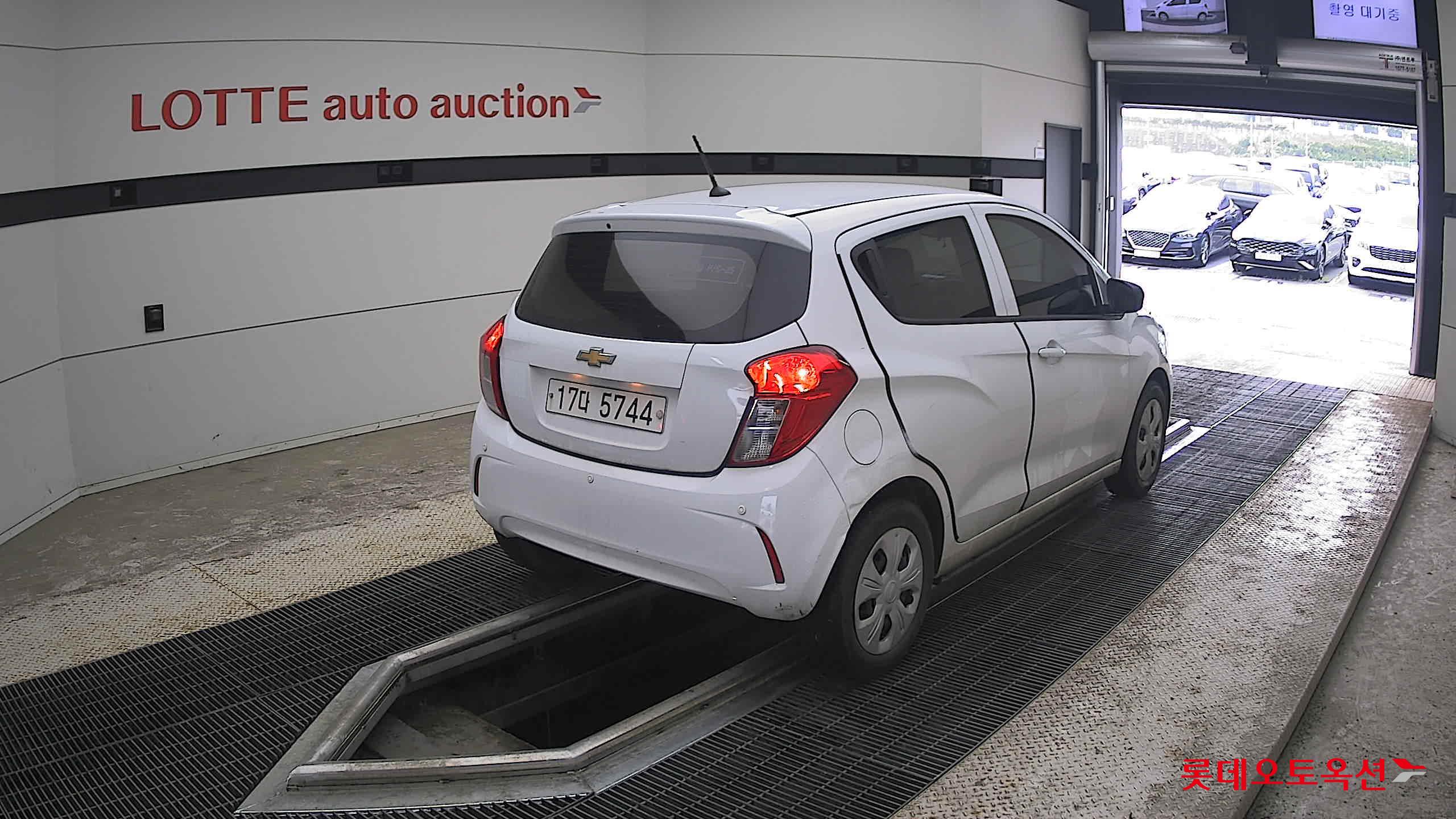 2019 - chevrolet spark