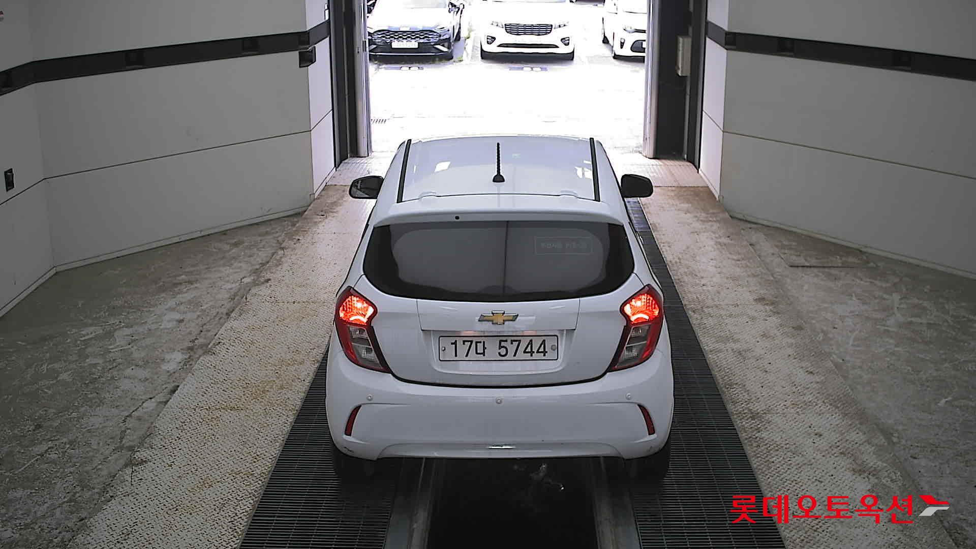 2019 - chevrolet spark