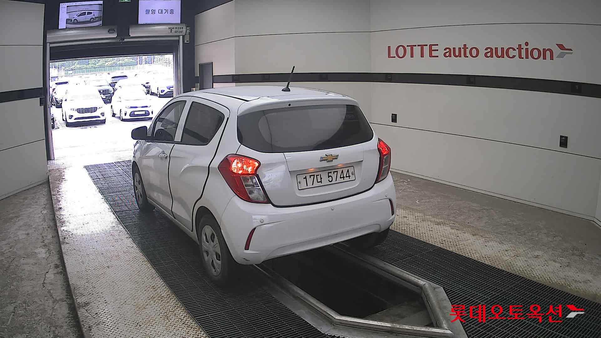 2019 - chevrolet spark