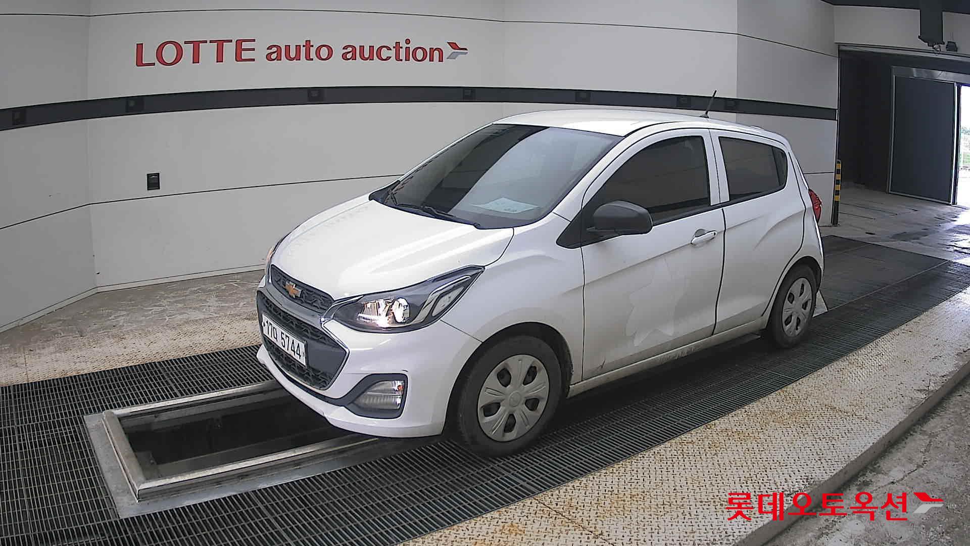 2019 - chevrolet spark