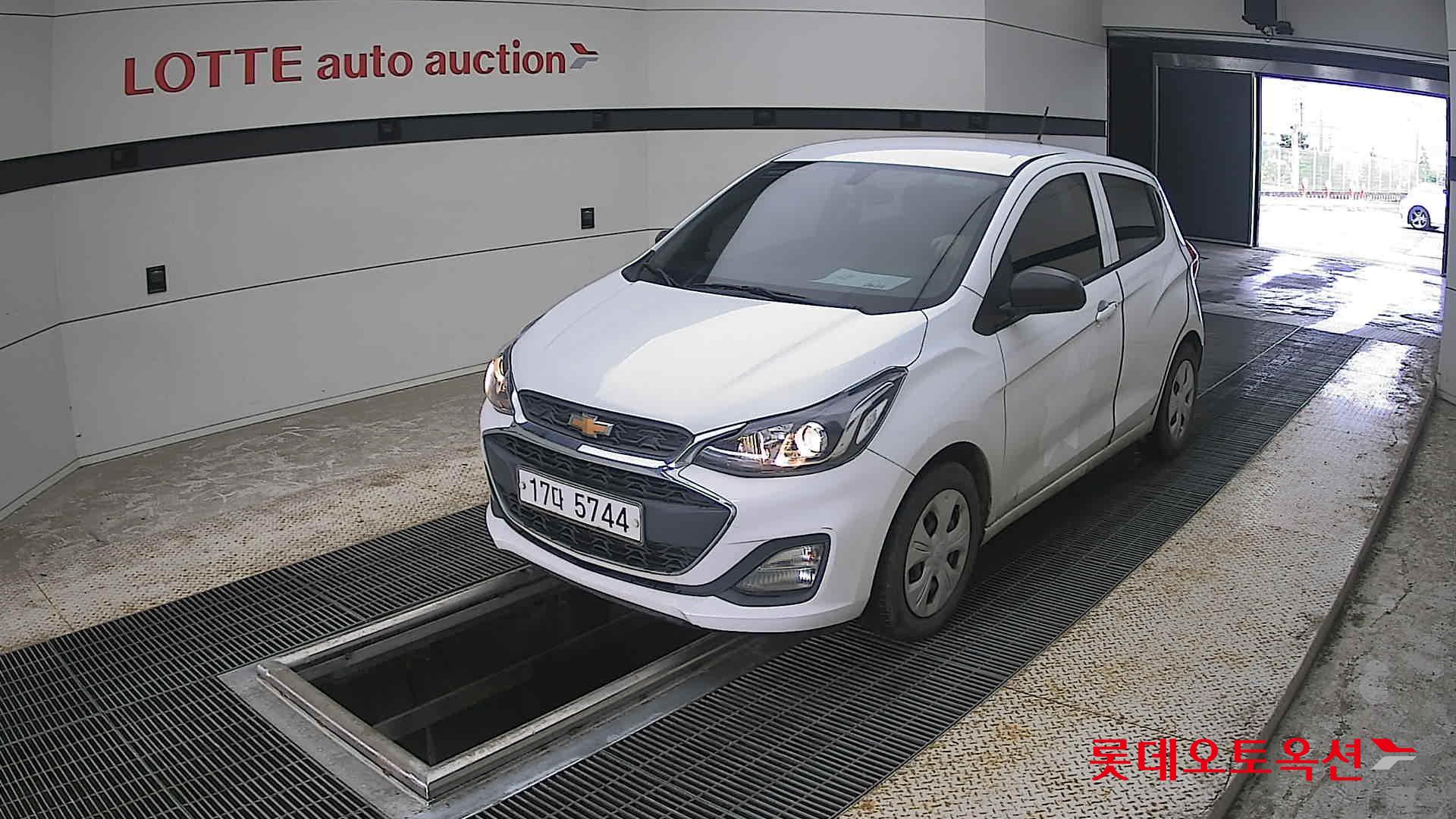 2019 - chevrolet spark