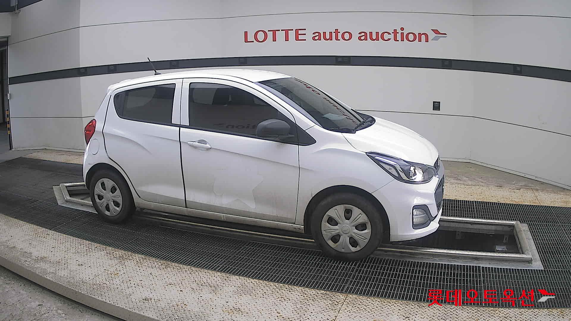 2019 - chevrolet spark