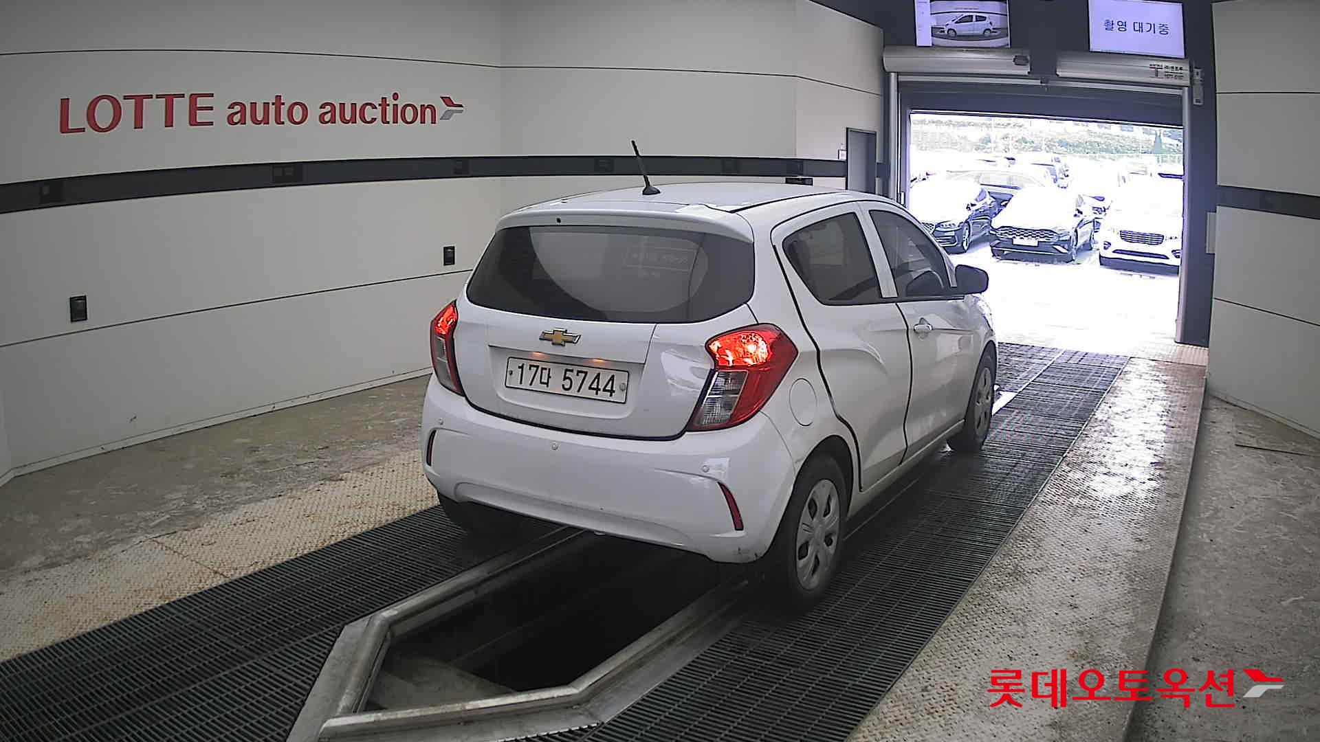 2019 - chevrolet spark