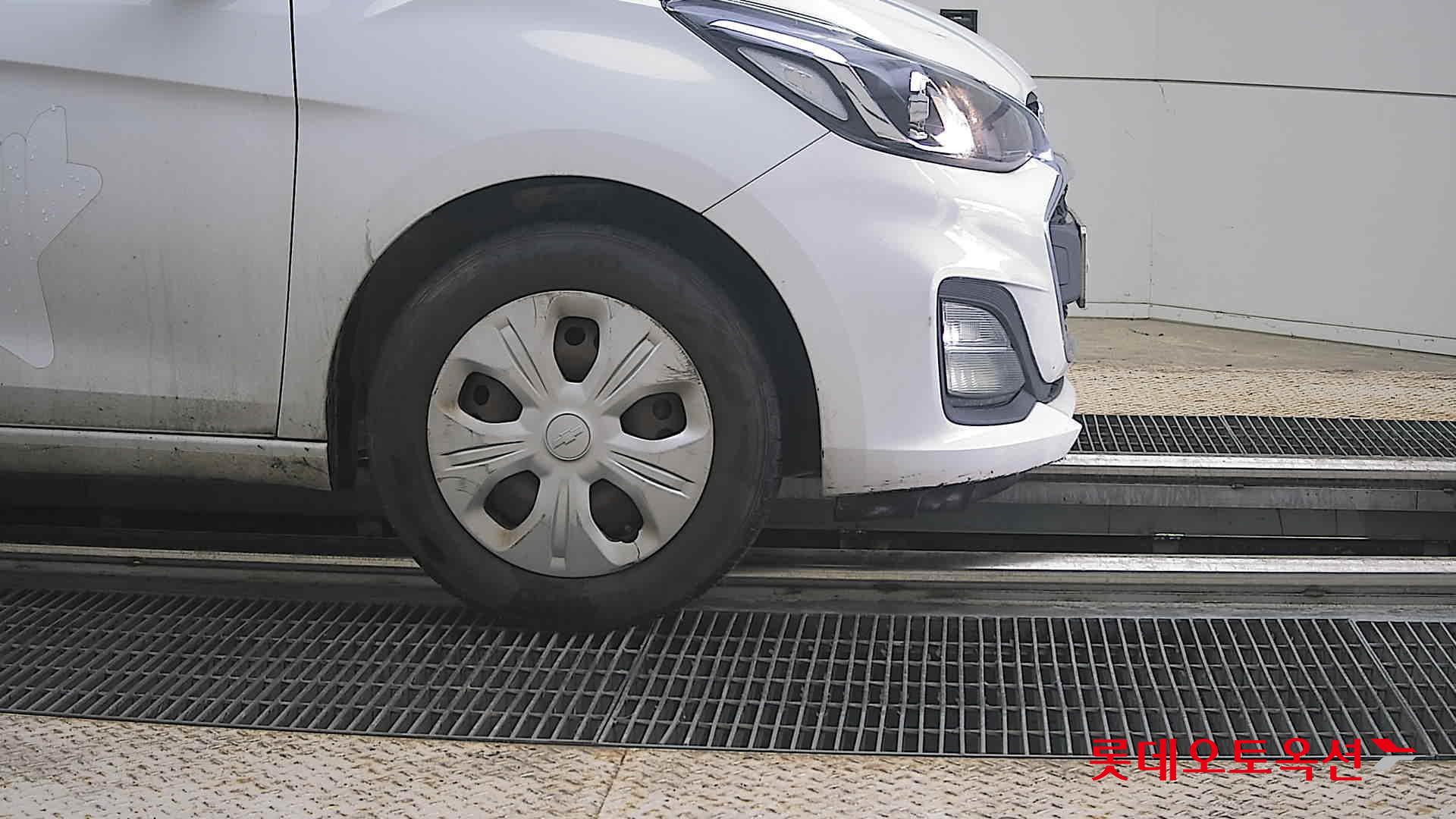 2019 - chevrolet spark