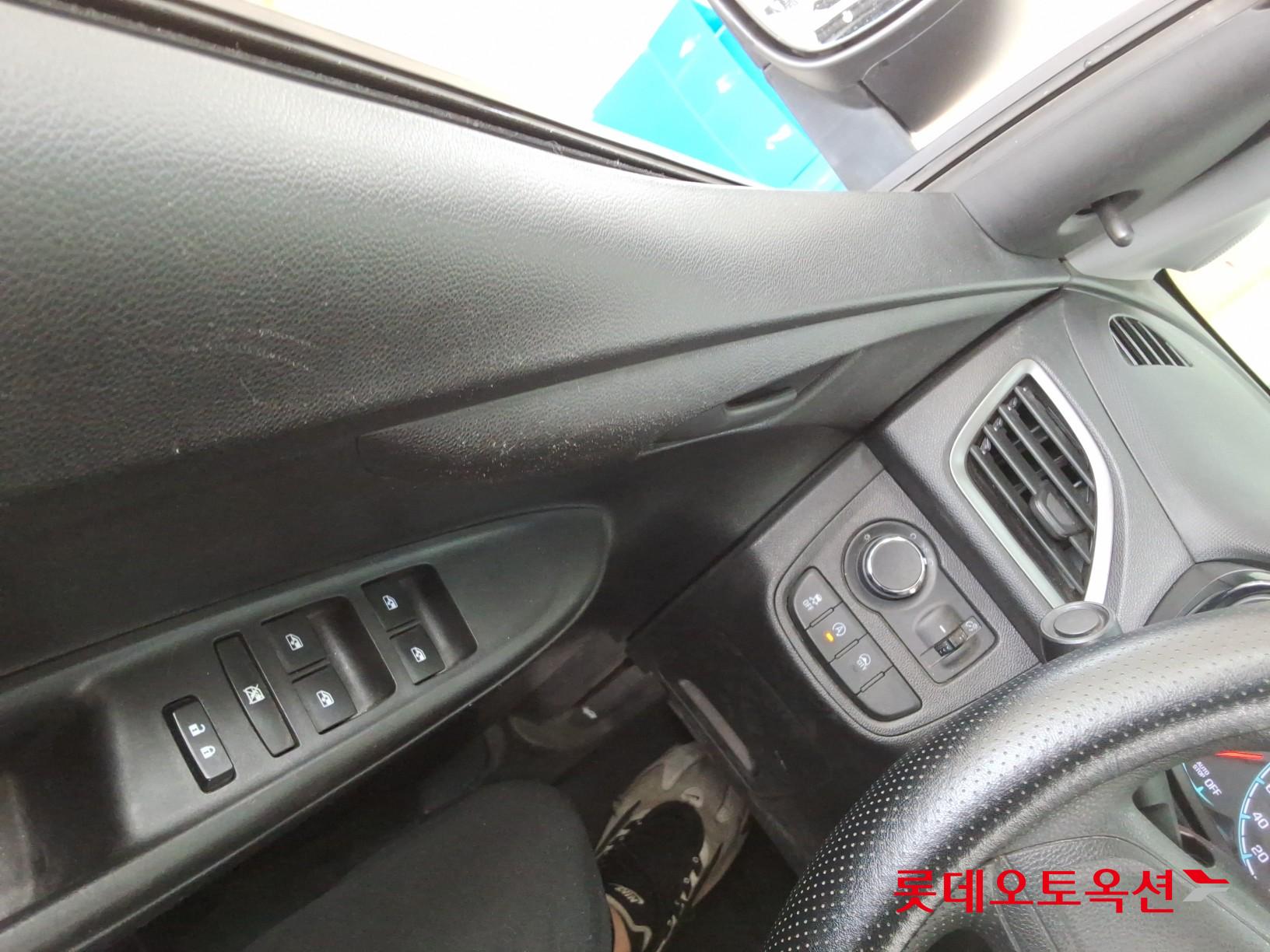 2019 - chevrolet spark