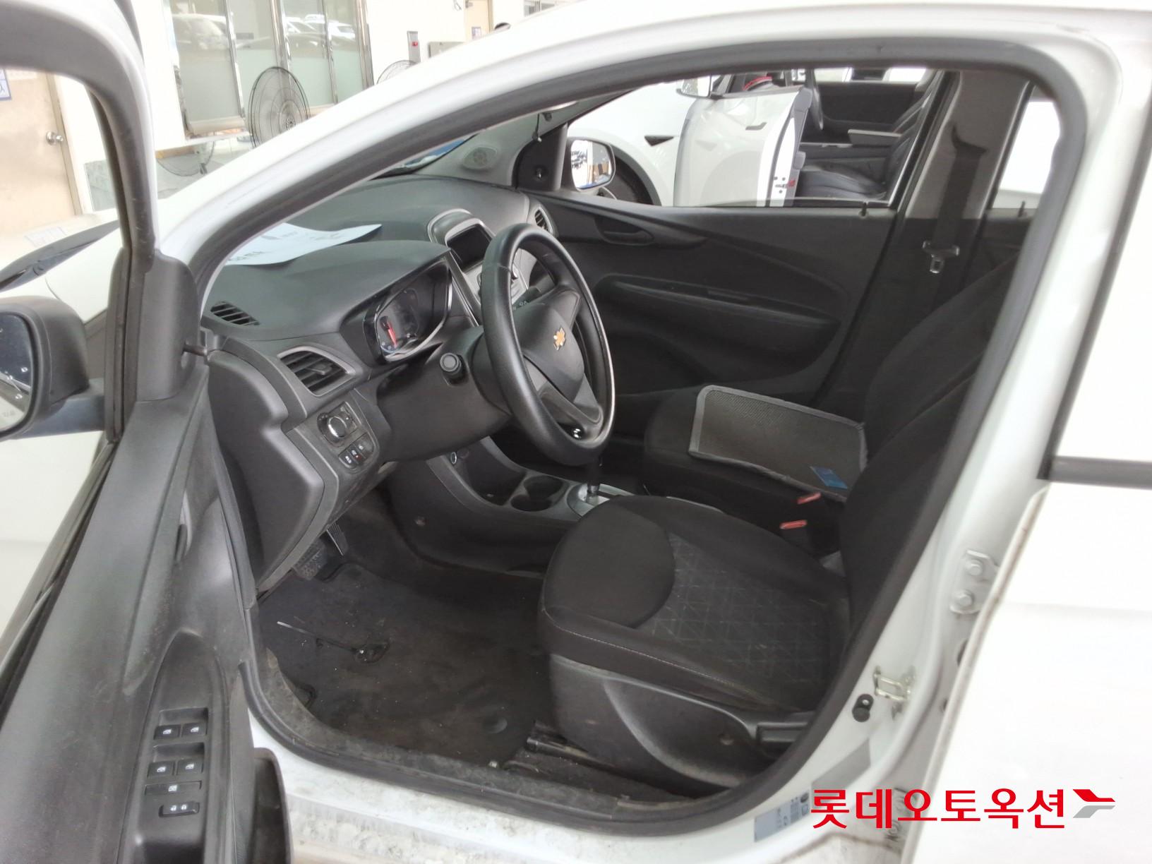 2019 - chevrolet spark