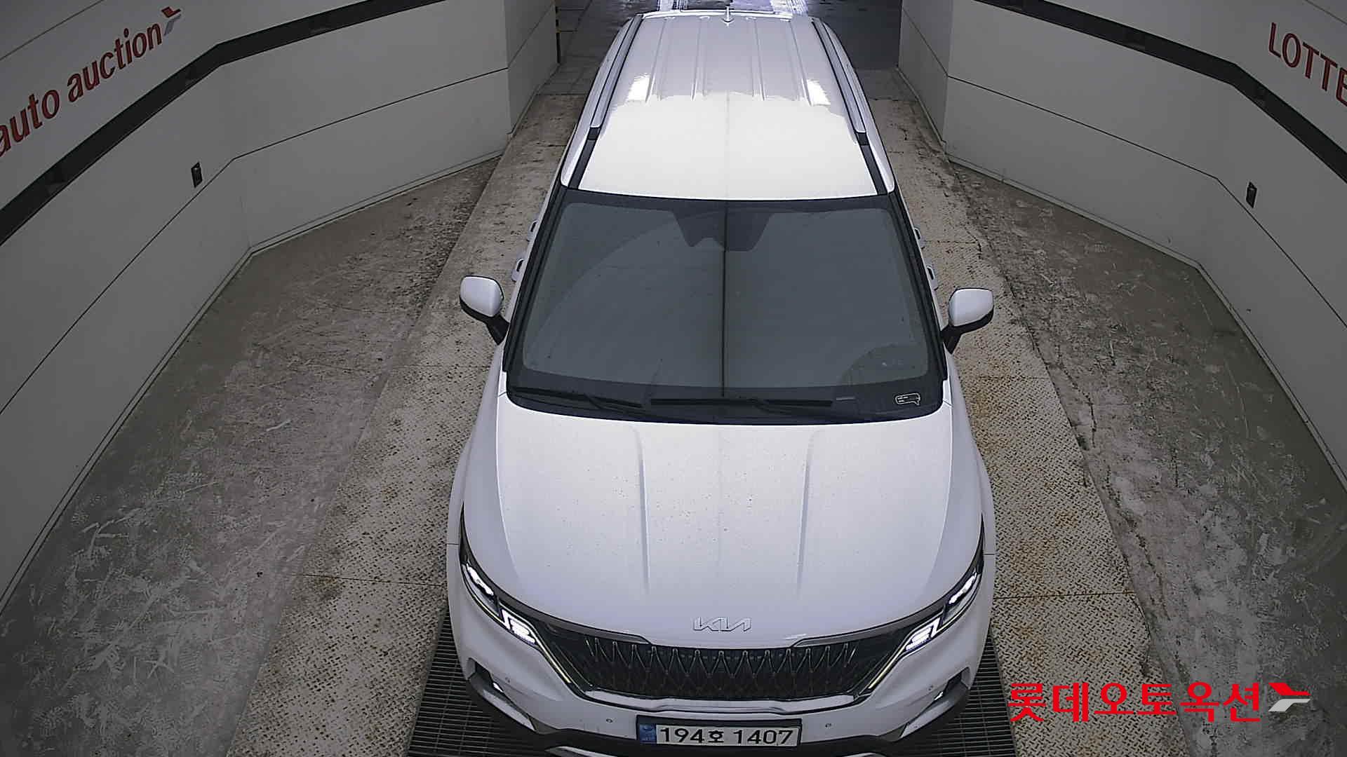 2022 - kia carnival