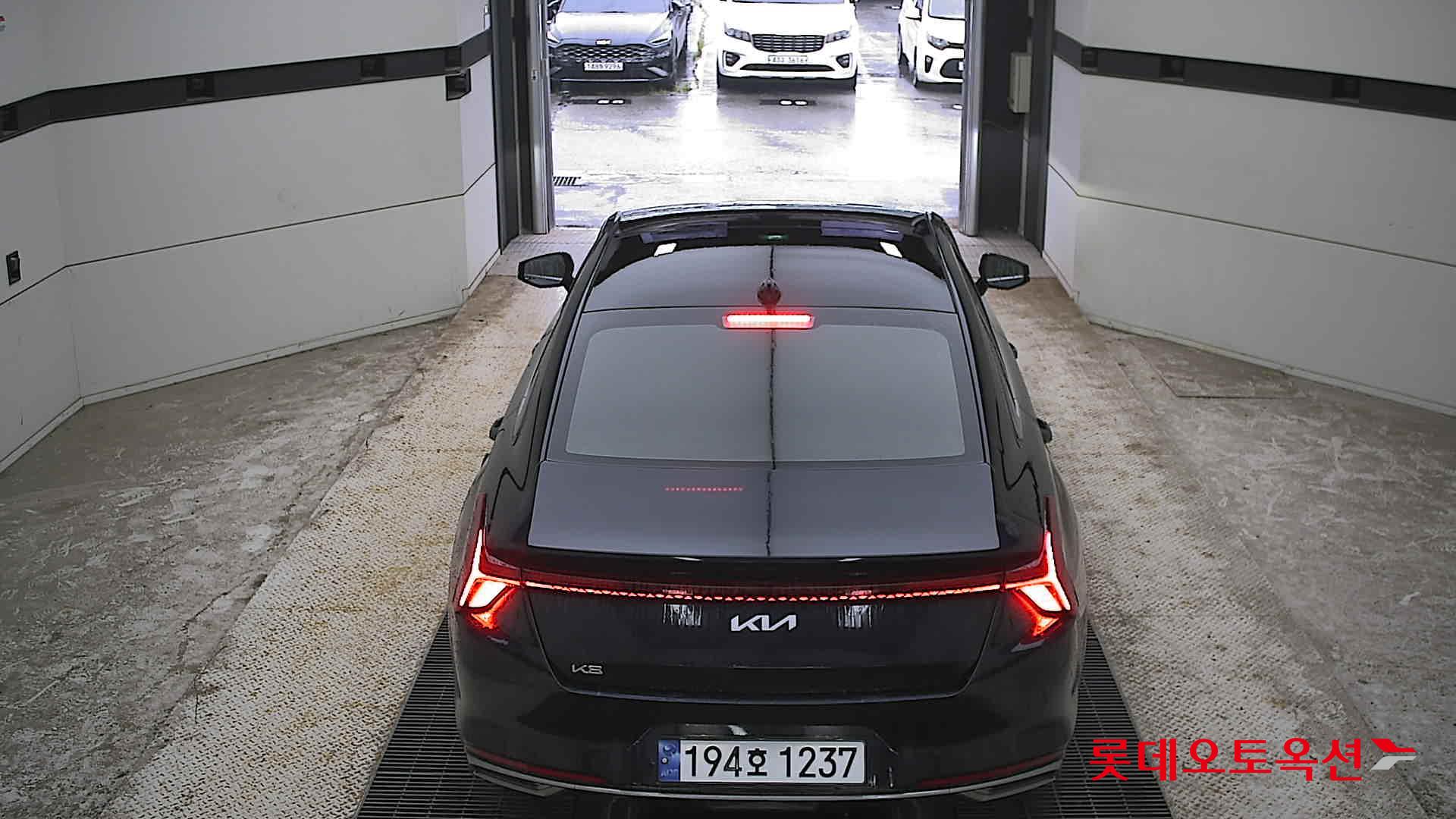 2022 - kia k8