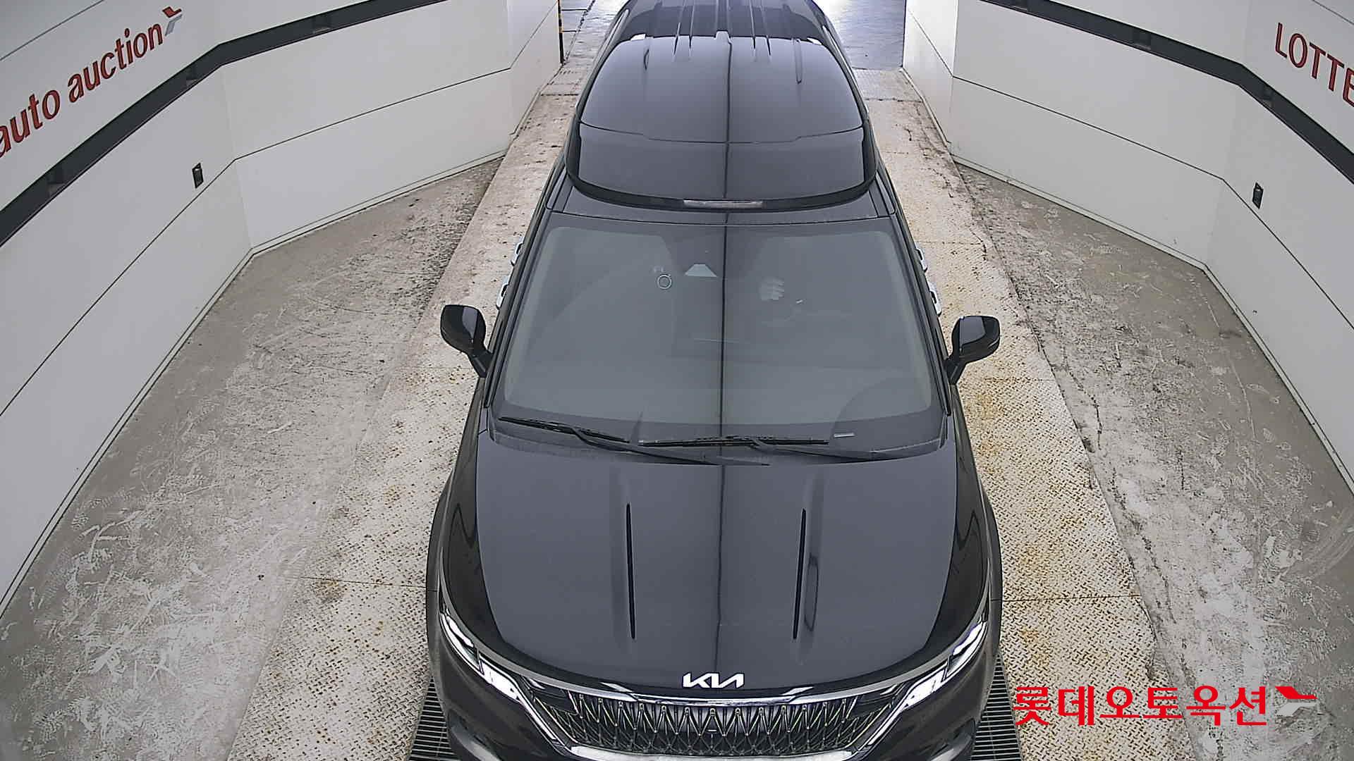 2023 - kia carnival