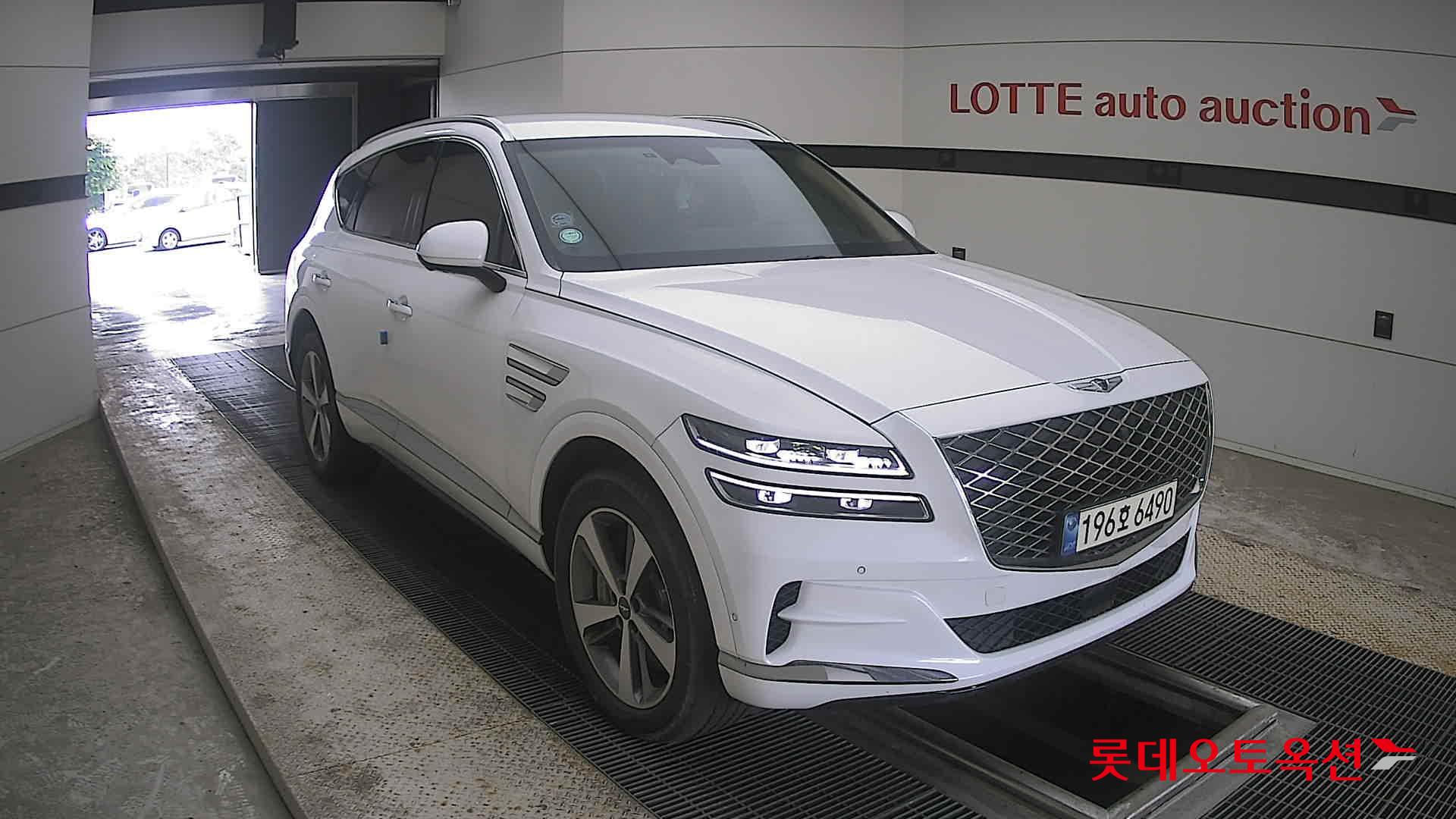 2023 - genesis gv80