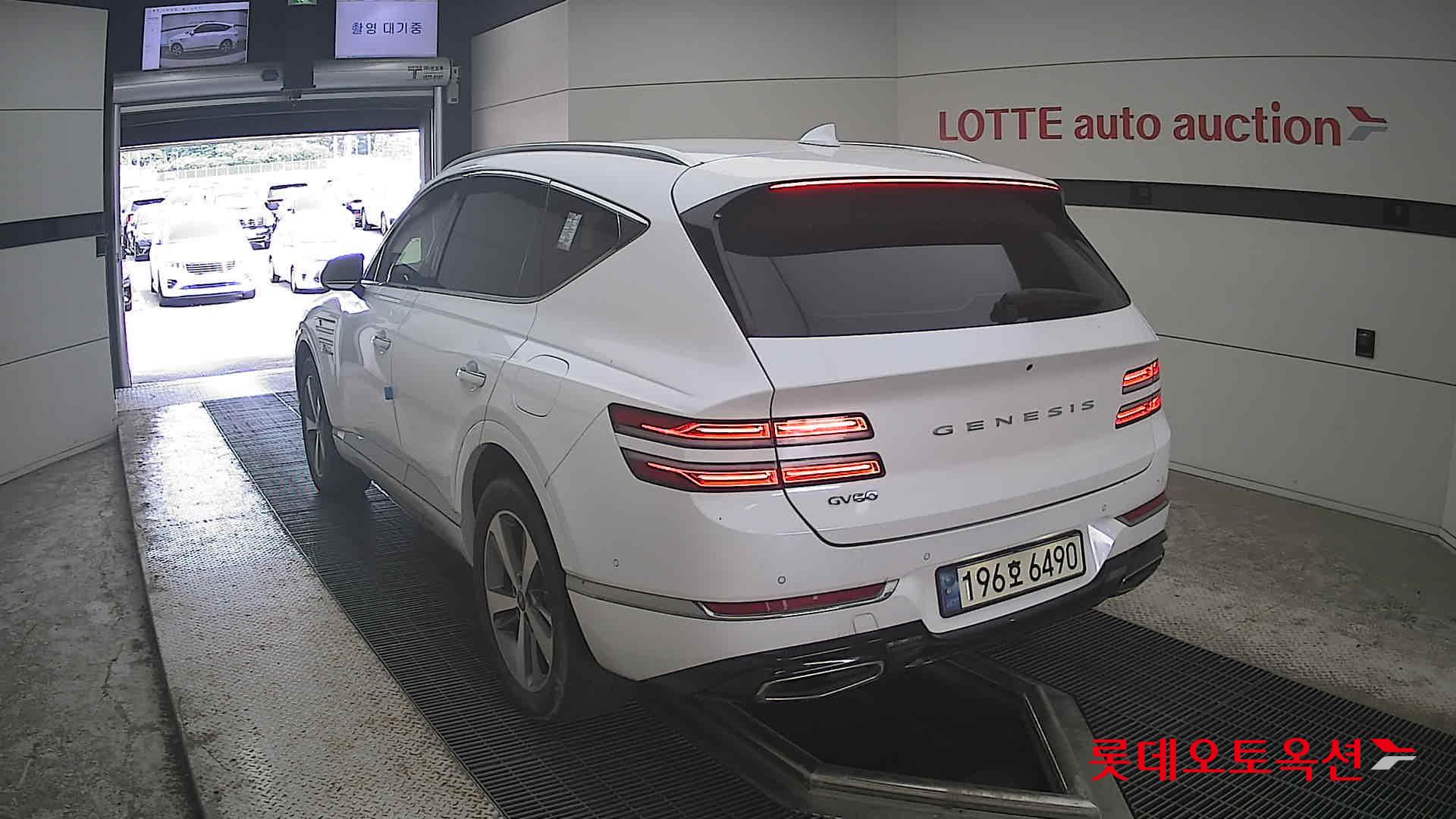 2023 - genesis gv80