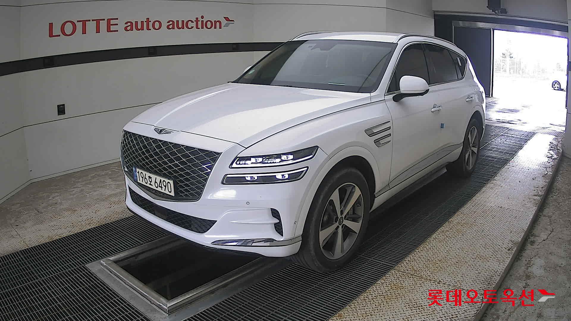 2023 - genesis gv80