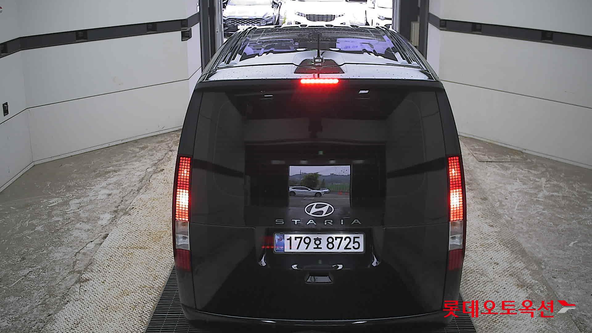 2025 - hyundai staria