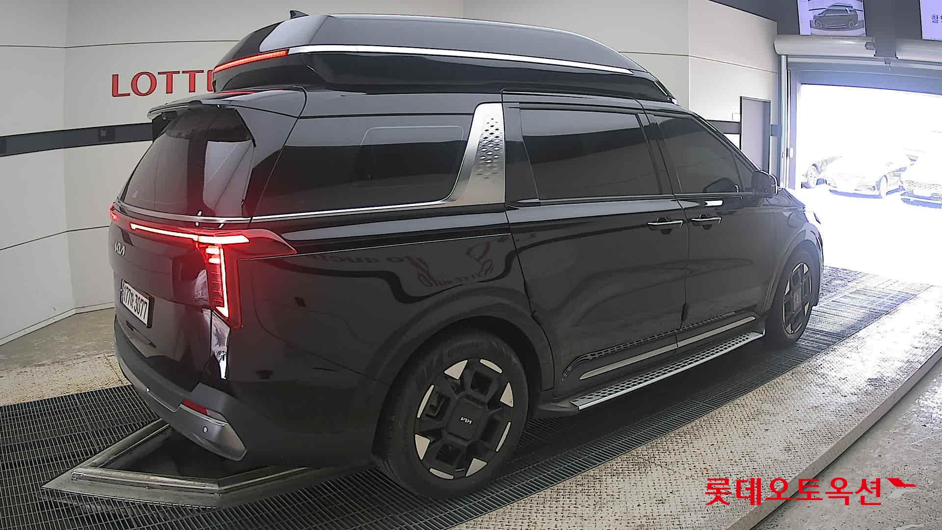 2024 - kia carnival