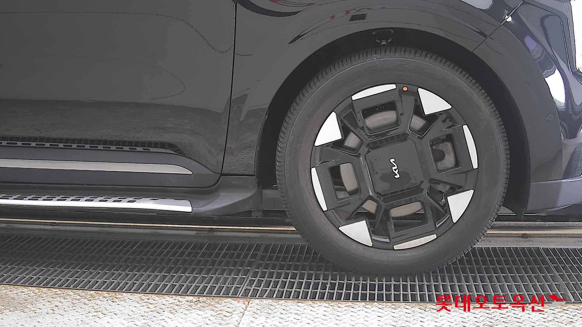 2024 - kia carnival