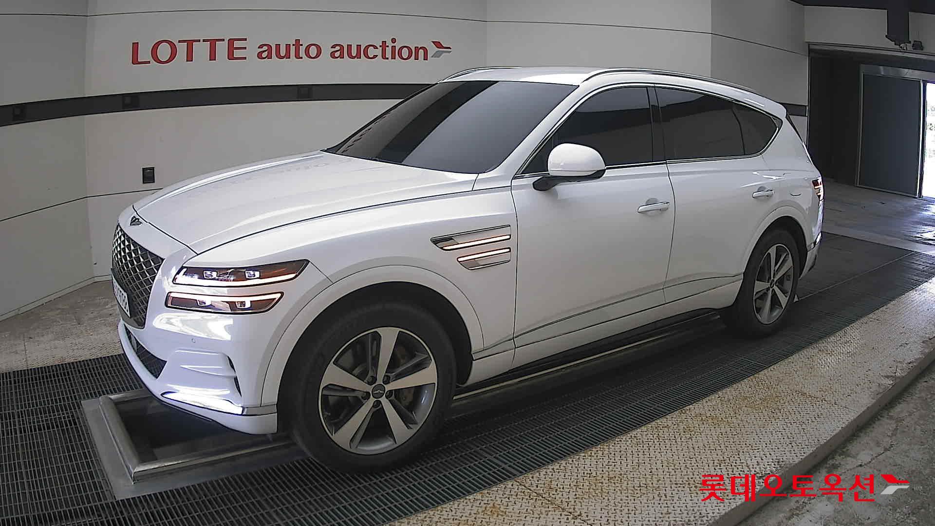 2023 - genesis gv80