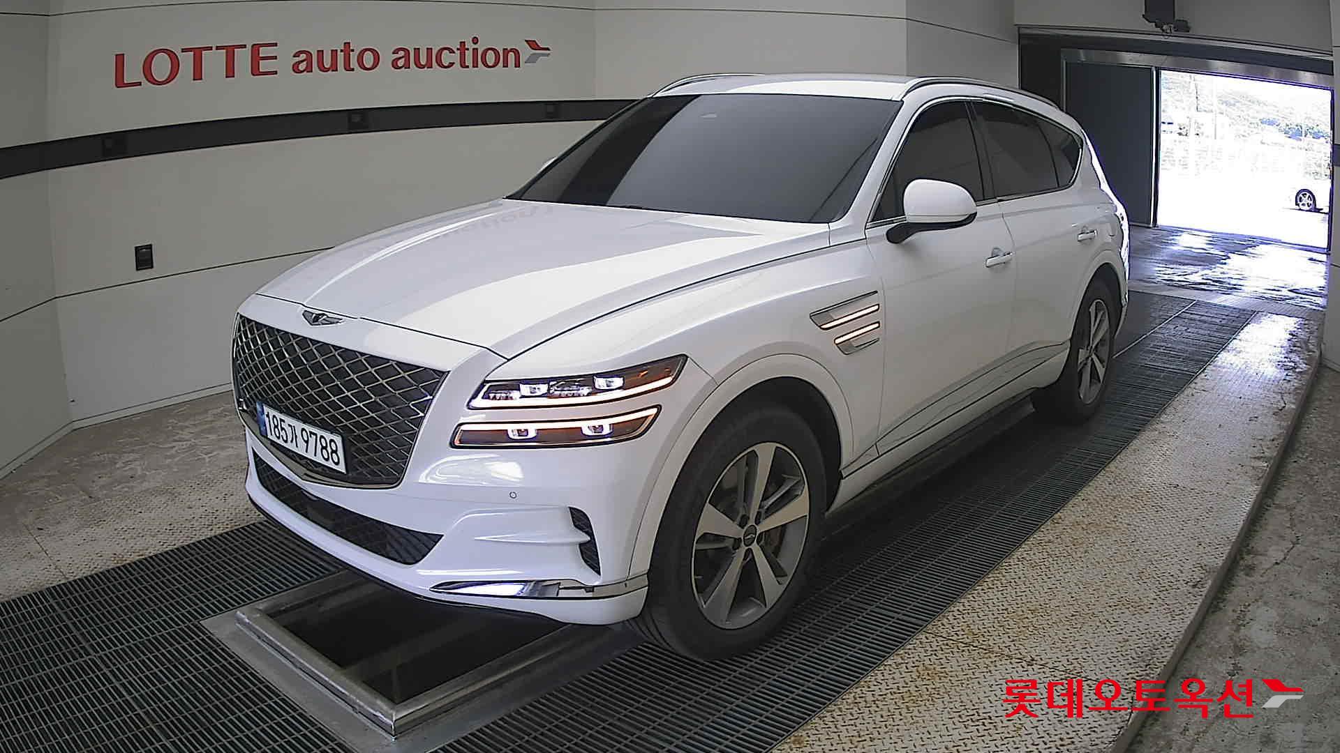 2023 - genesis gv80