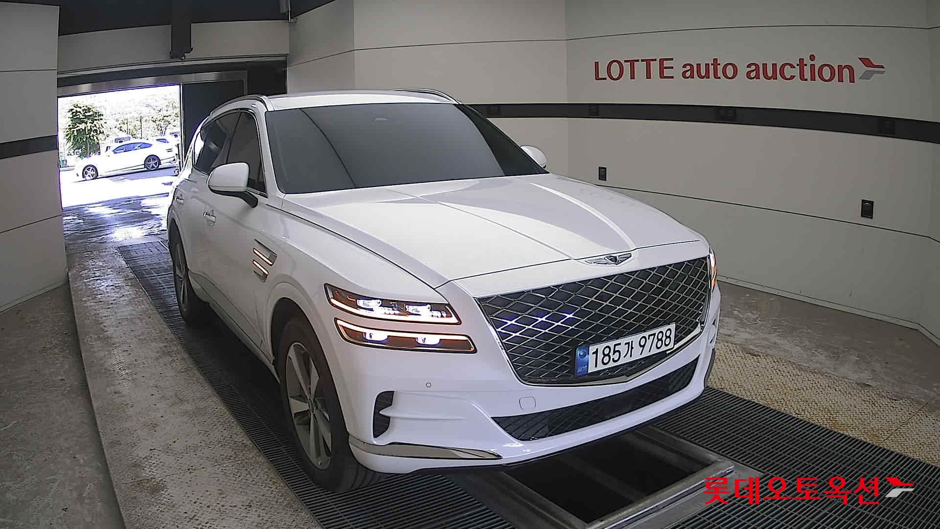 2023 - genesis gv80