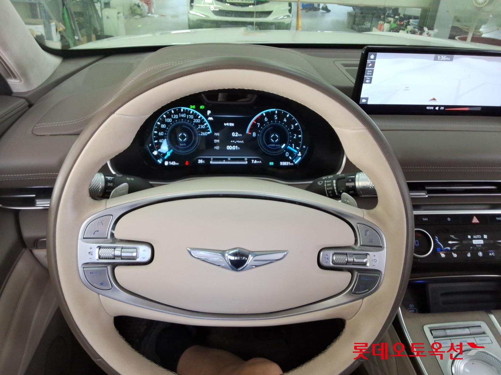 2021 - genesis gv80