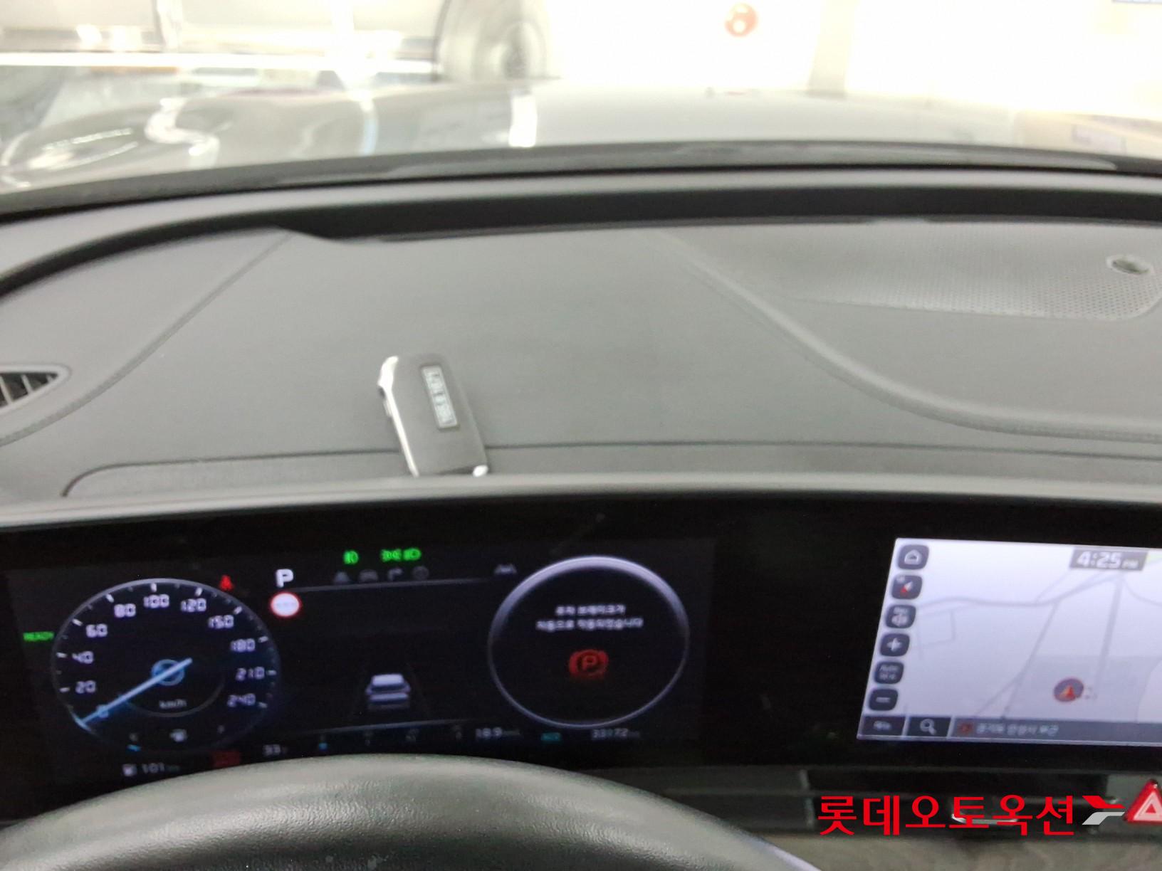 2022 - kia sportage