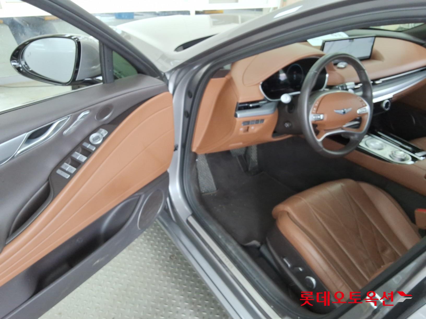 2021 - genesis g80