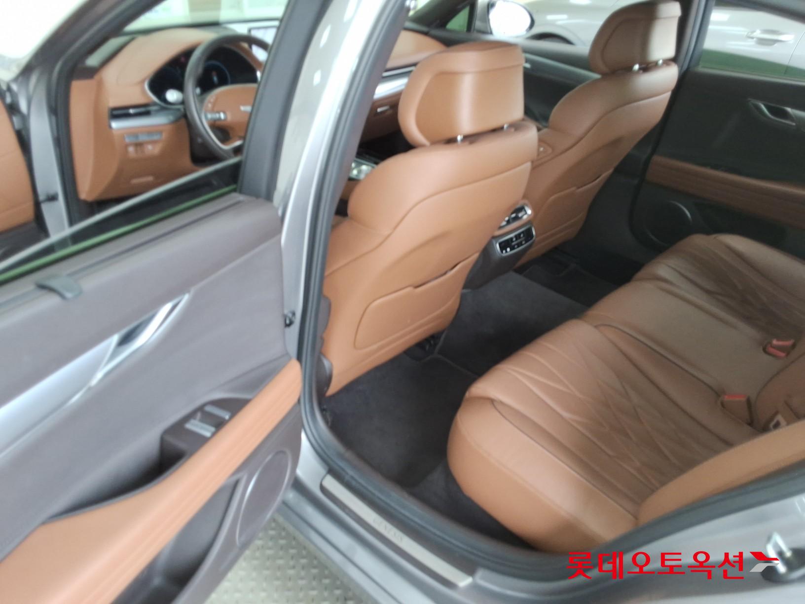 2021 - genesis g80