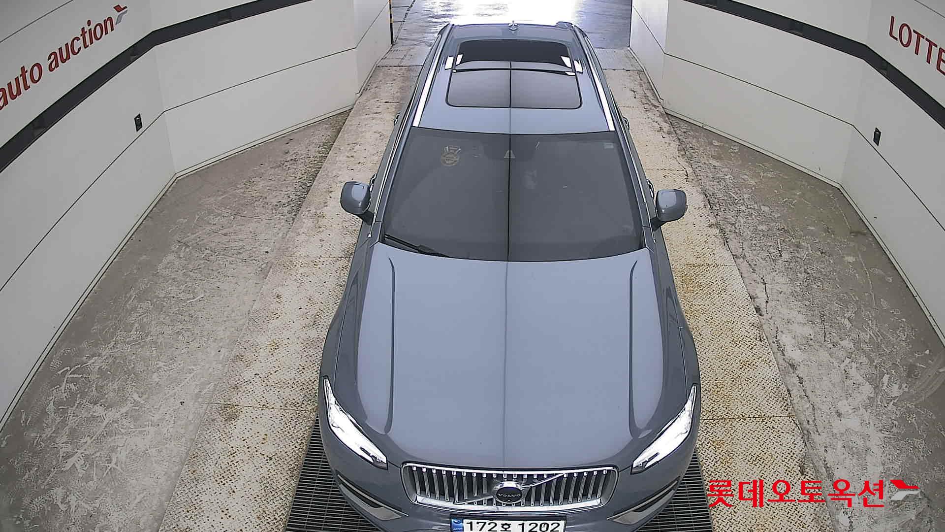 2022 - volvo xc90