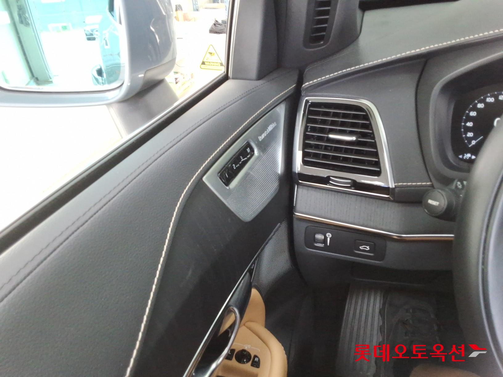 2022 - volvo xc90