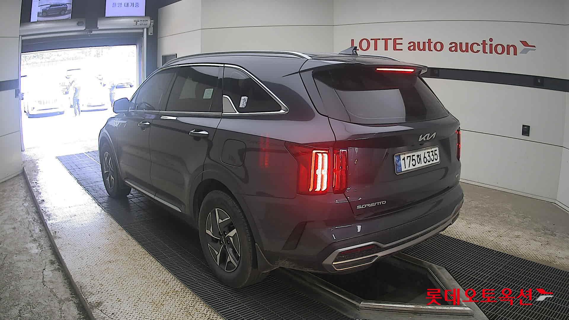 2023 - kia sorento