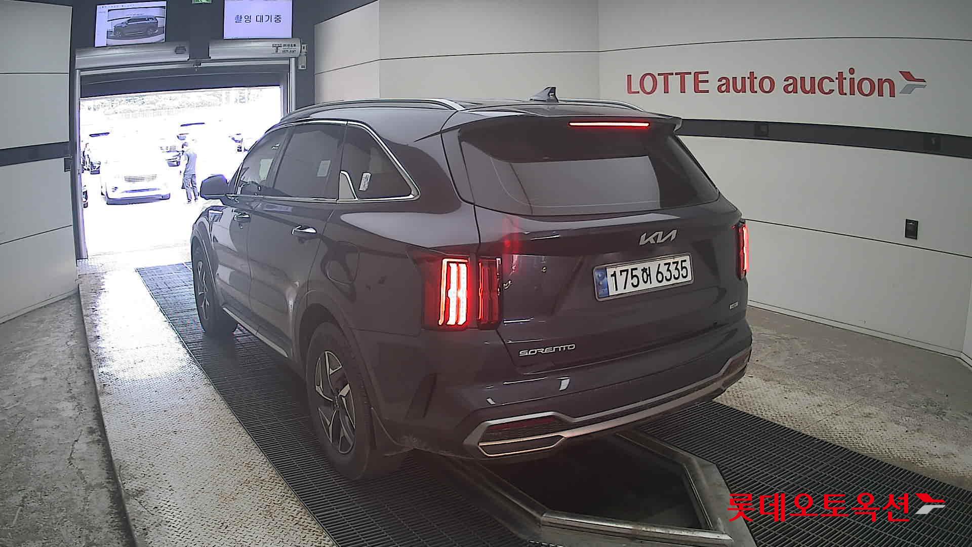 2023 - kia sorento