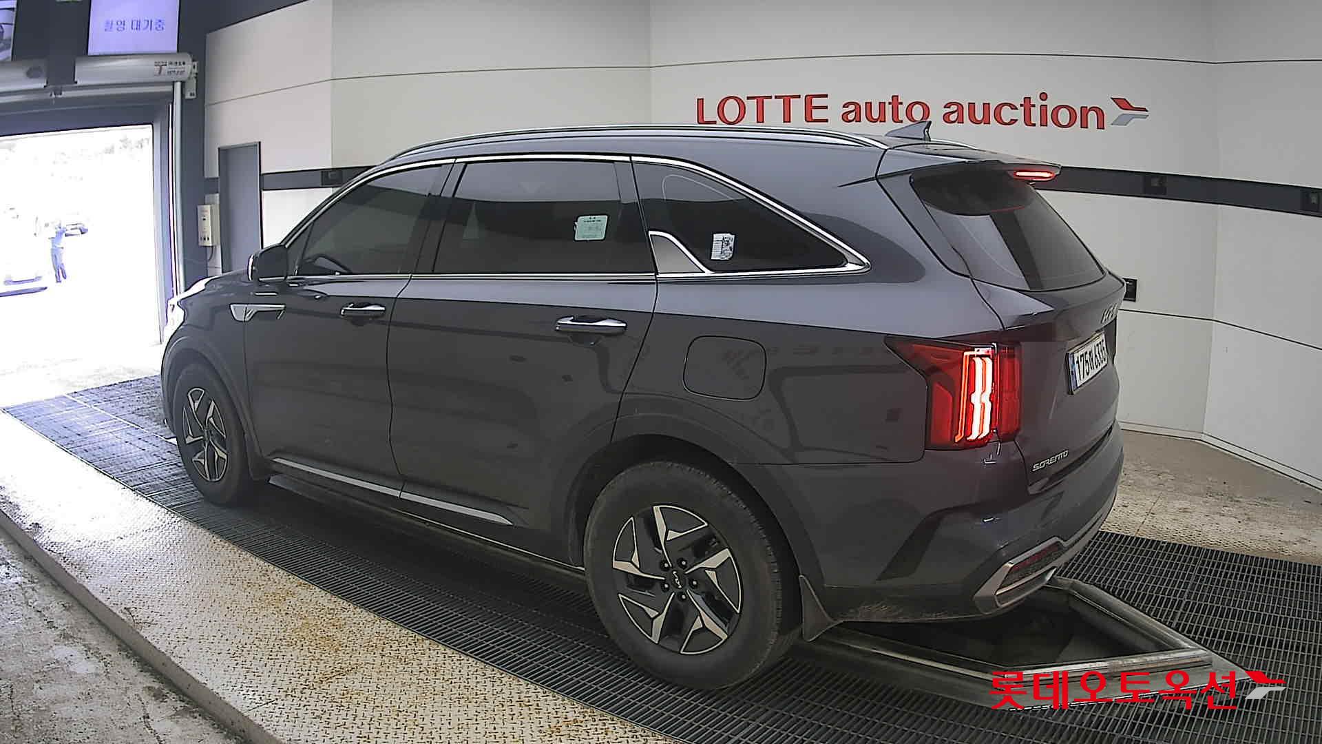 2023 - kia sorento