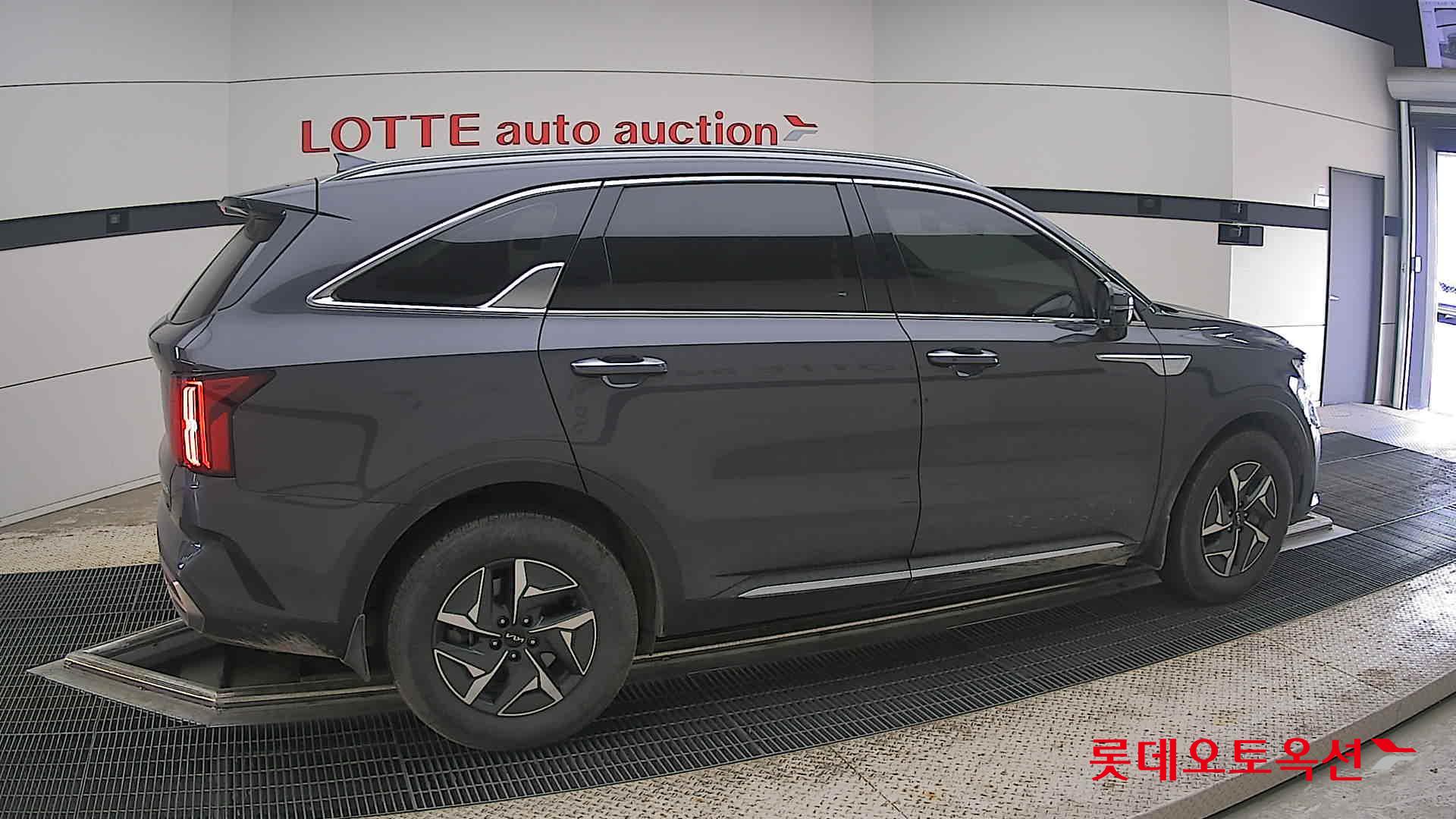 2023 - kia sorento