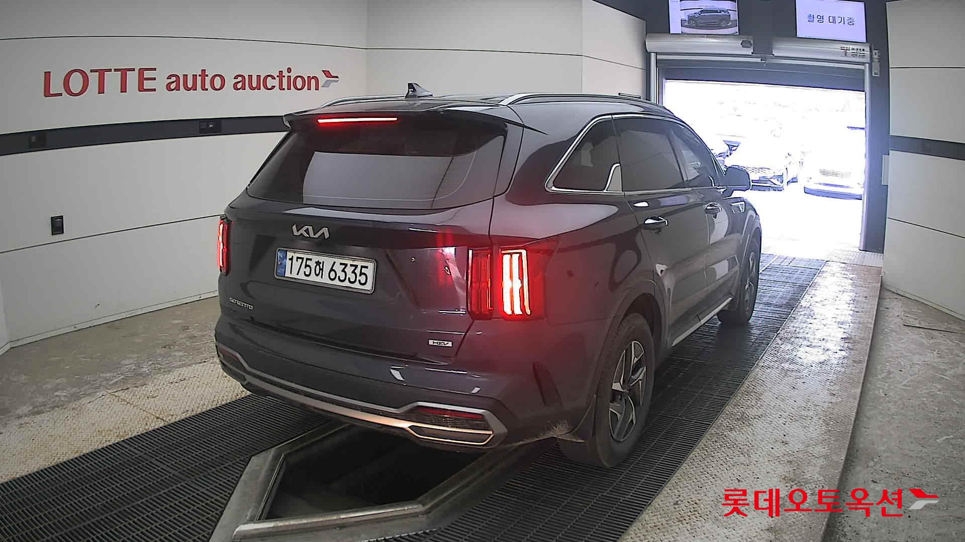 2023 - kia sorento