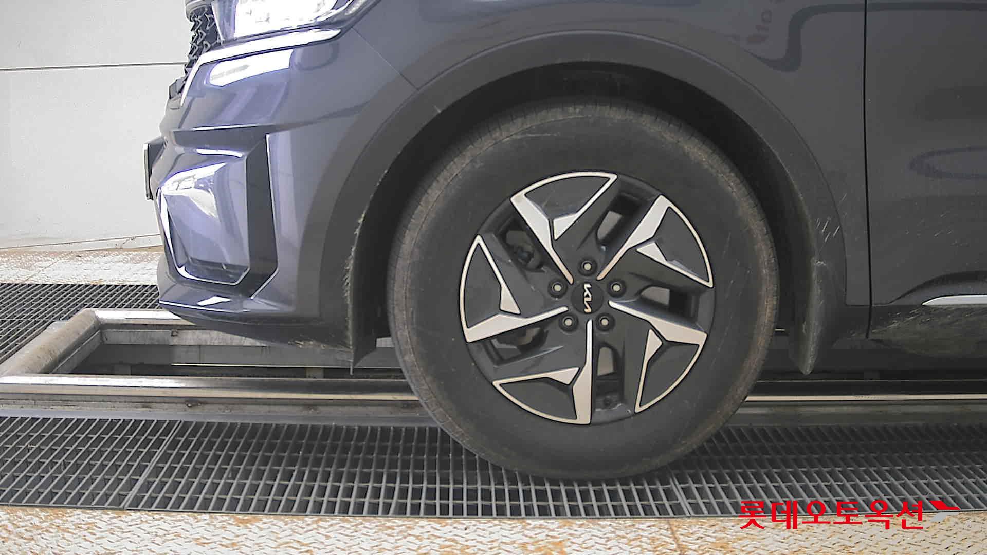 2023 - kia sorento