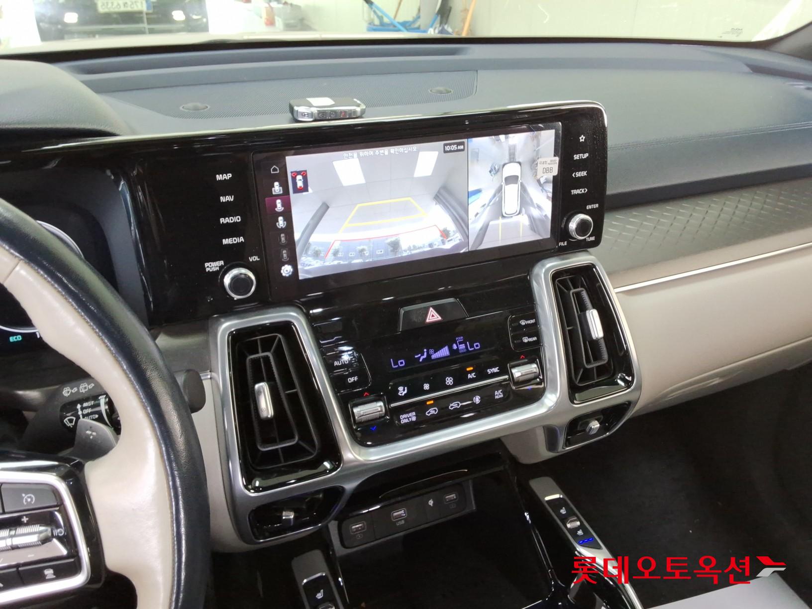 2023 - kia sorento